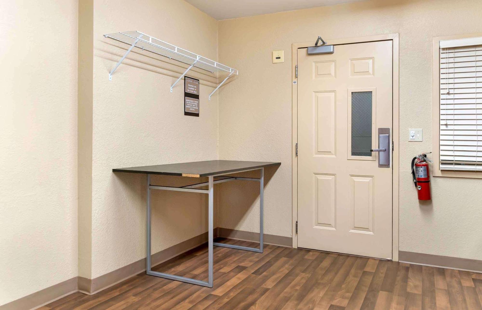 Extended Stay America Suites - Detroit - Novi - Orchard Hill Place Northville Exteriör bild