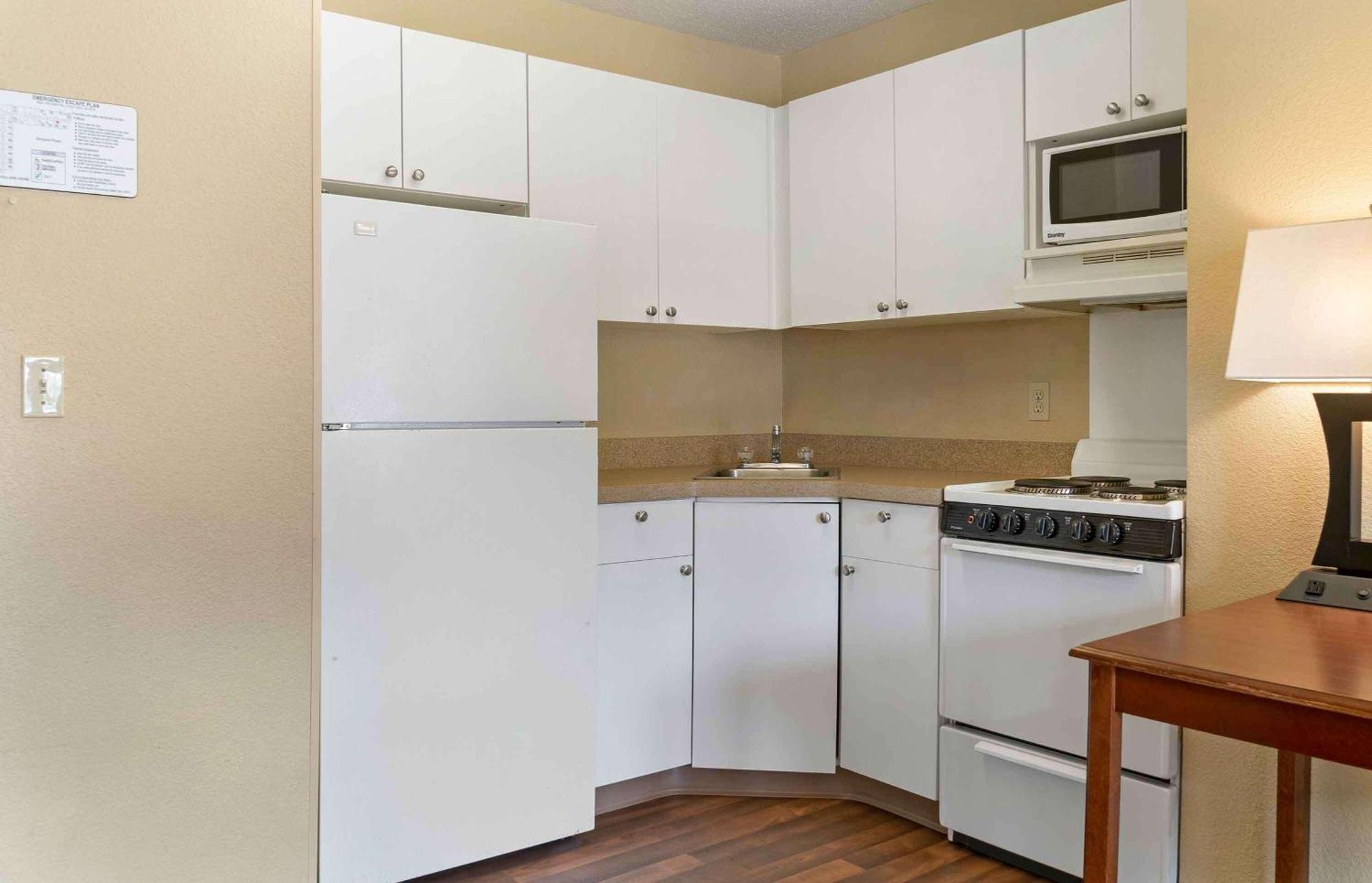 Extended Stay America Suites - Detroit - Novi - Orchard Hill Place Northville Exteriör bild