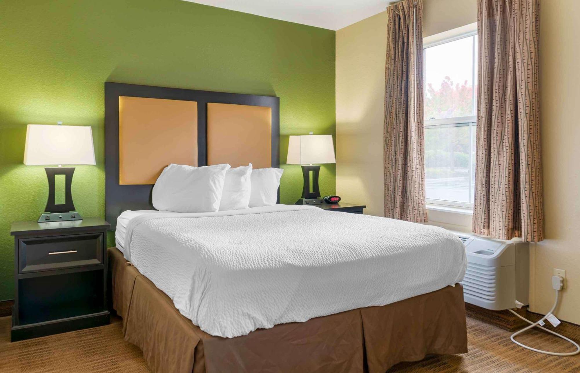 Extended Stay America Suites - Detroit - Novi - Orchard Hill Place Northville Exteriör bild